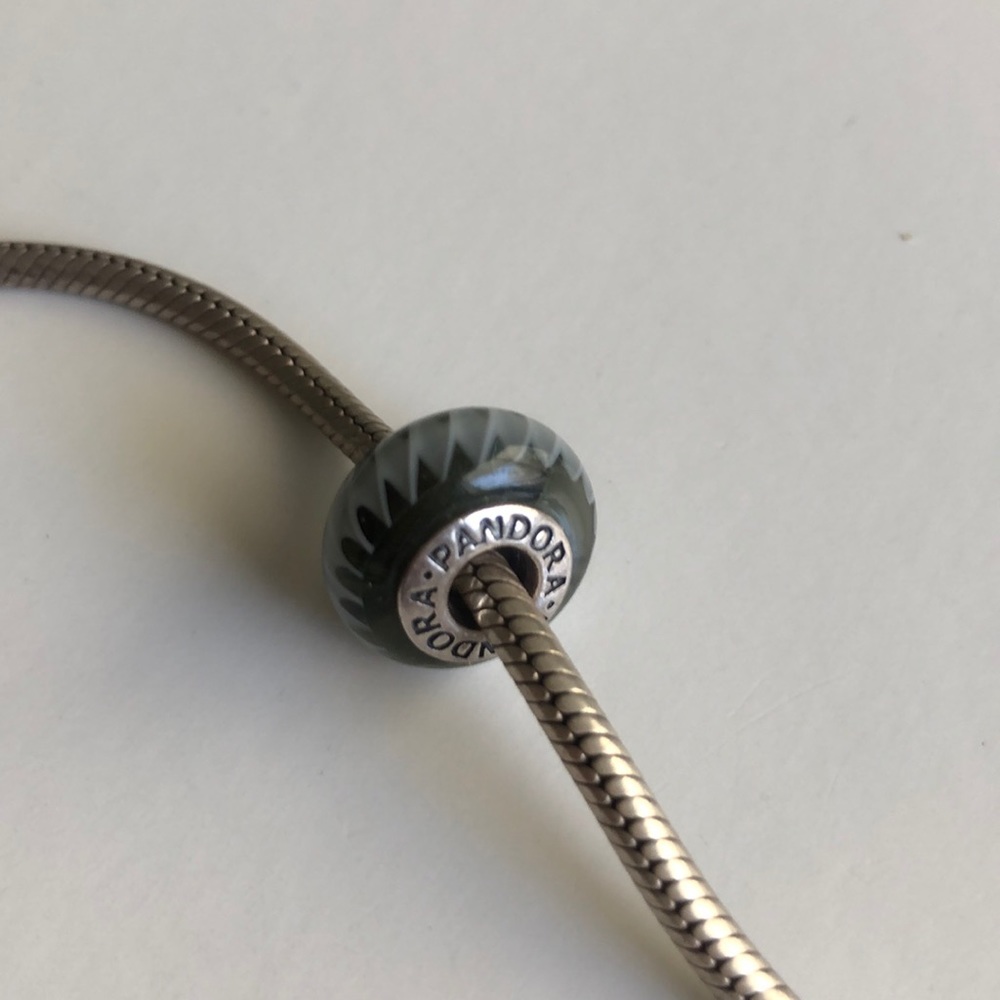 Black and White Pandora Glass Bead